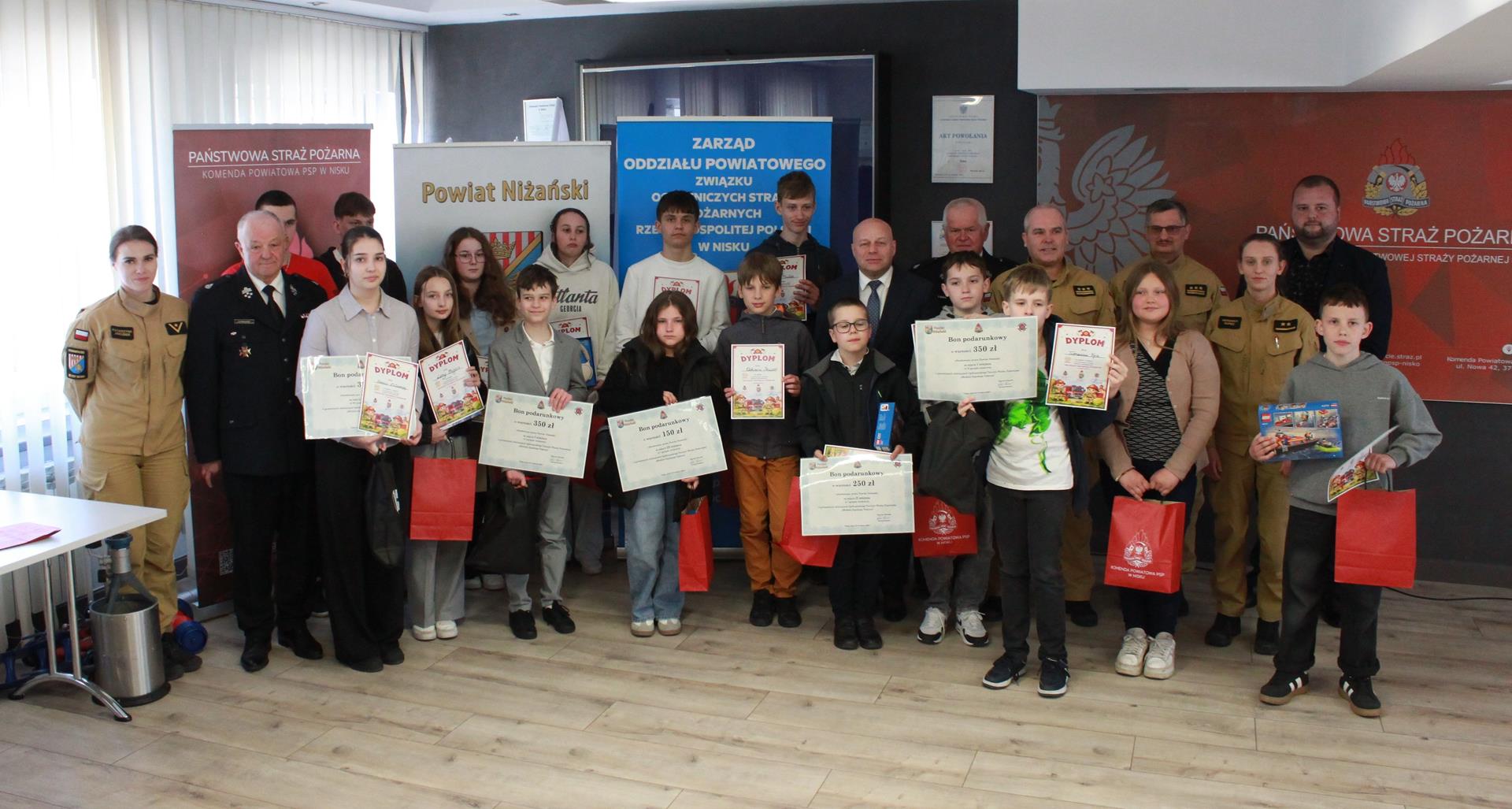 Odbyły się eliminacje powiatowe Ogólnopolskiego Turnieju Wiedzy Pożarniczej „Młodzież Zapobiega Pożarom”